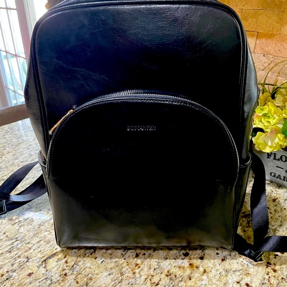 Leather Laptop Backpack - Picture 1 of 6